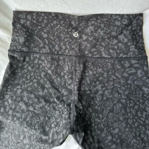Lululemon Black Subtle Pattern Leggings